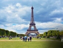 5 Destinasi Wisata Populer di Perancis